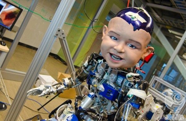 恐怖的婴儿机器人证明 婴儿也有“心机”